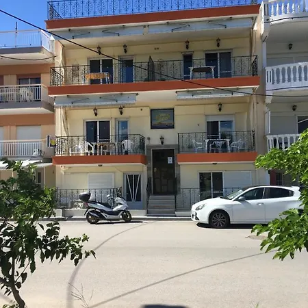 Manolis House